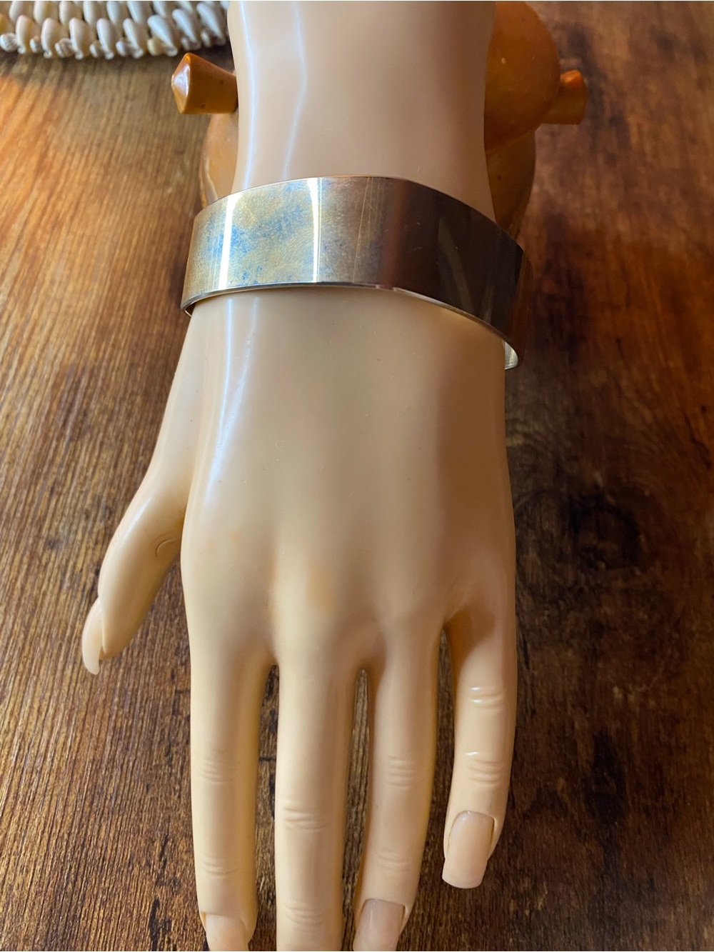 Gold bangle